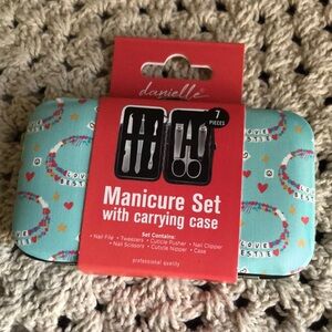 Travel Manicure Set